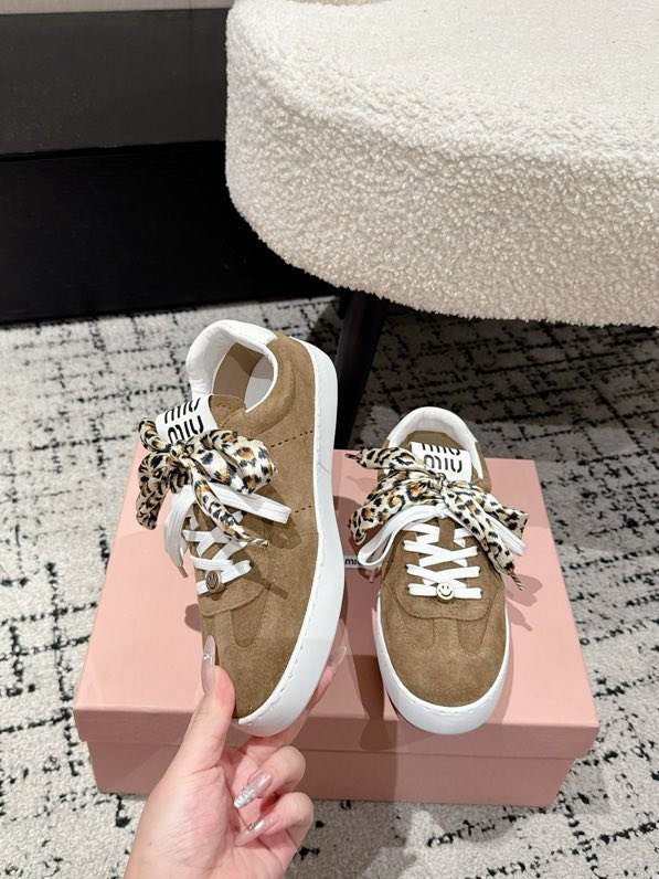 Кроссовки фото 6