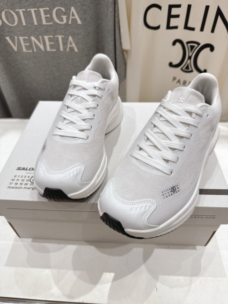 Кросівки фото 6