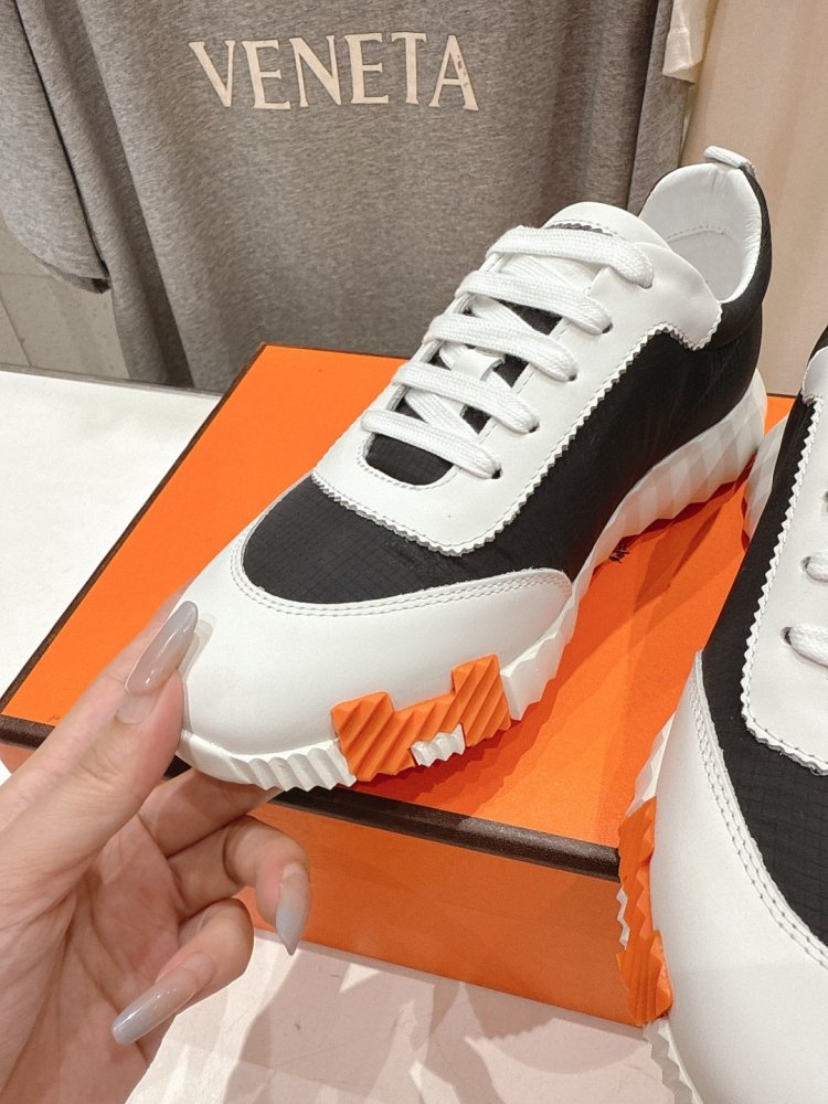 Кросівки фото 6