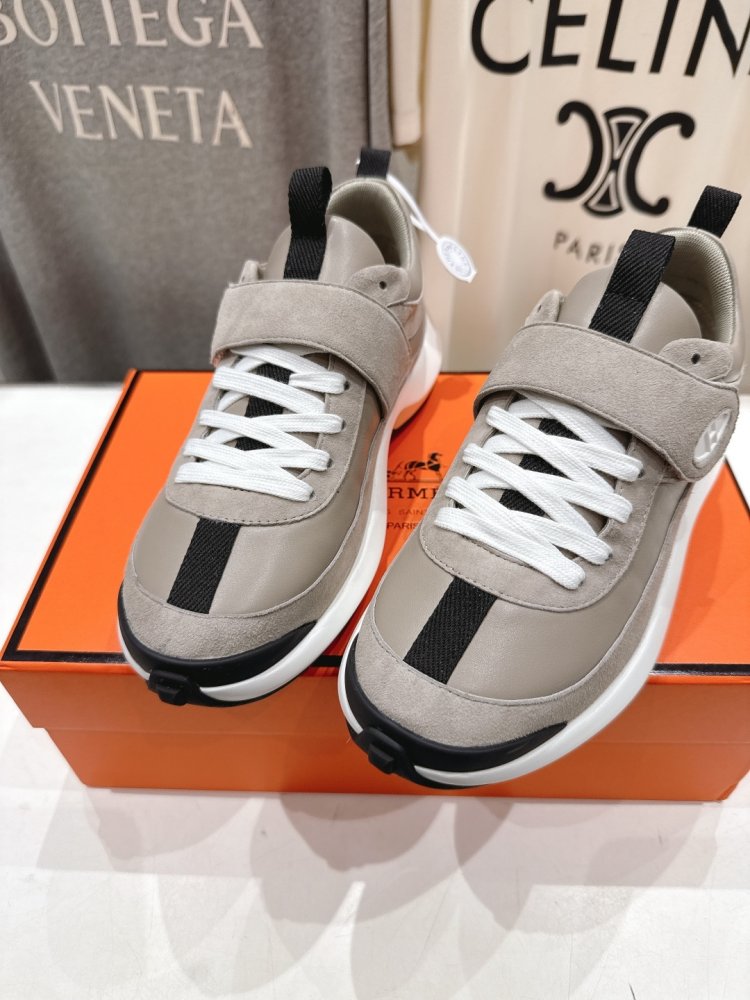 Кросівки фото 6