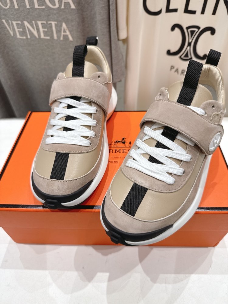 Кросівки фото 6