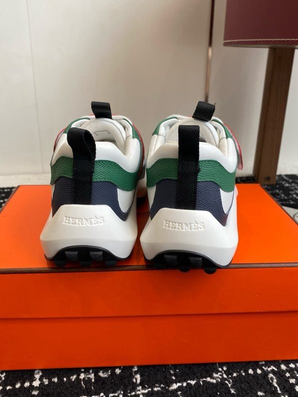 Кросівки фото 6