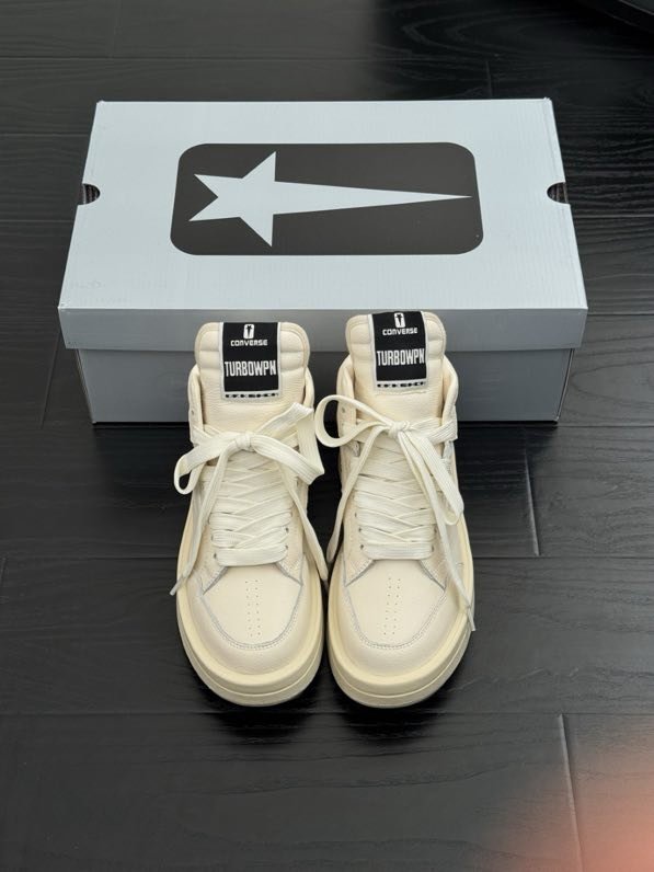 Кроссовки фото 6