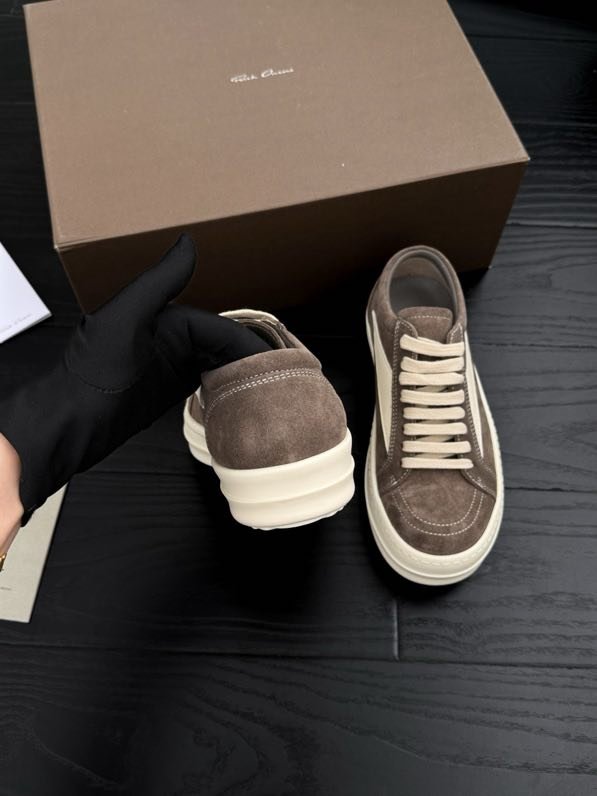 Кросівки фото 6