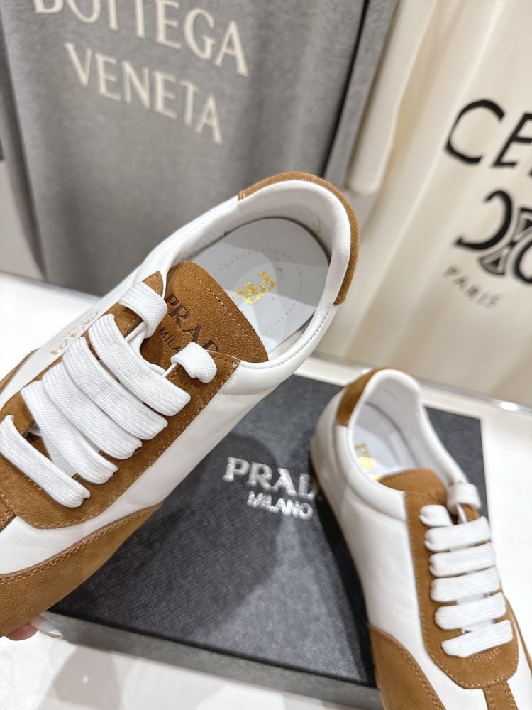 Кроссовки фото 6