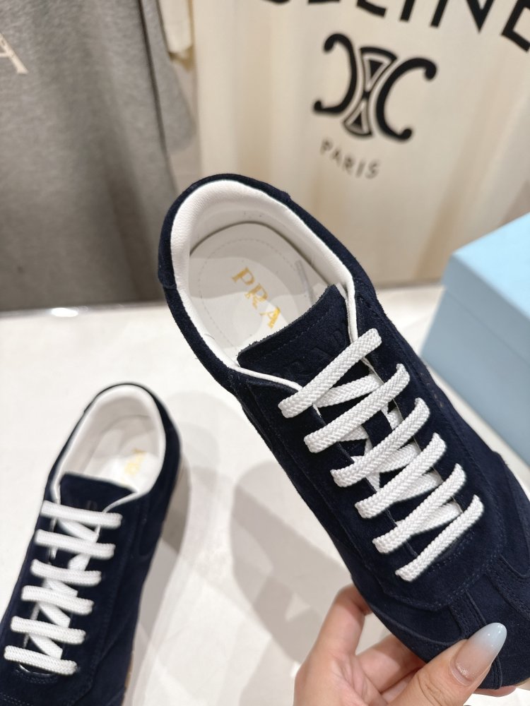 Кроссовки фото 6