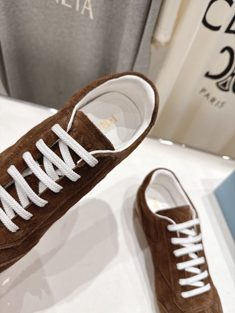 Кроссовки фото 6