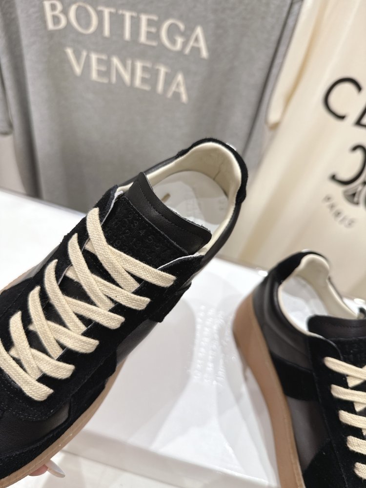 Кроссовки фото 6