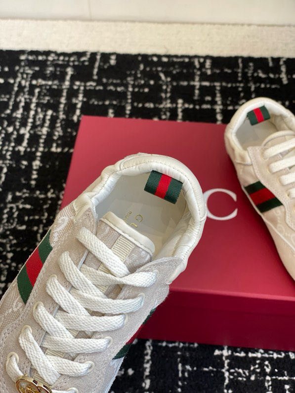 Кросівки фото 6