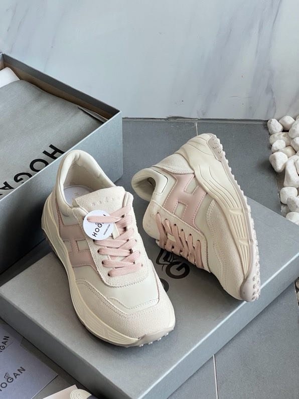 Кроссовки фото 6