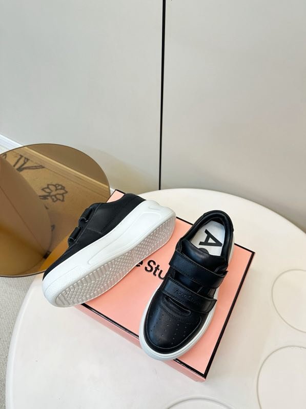 Кроссовки фото 6