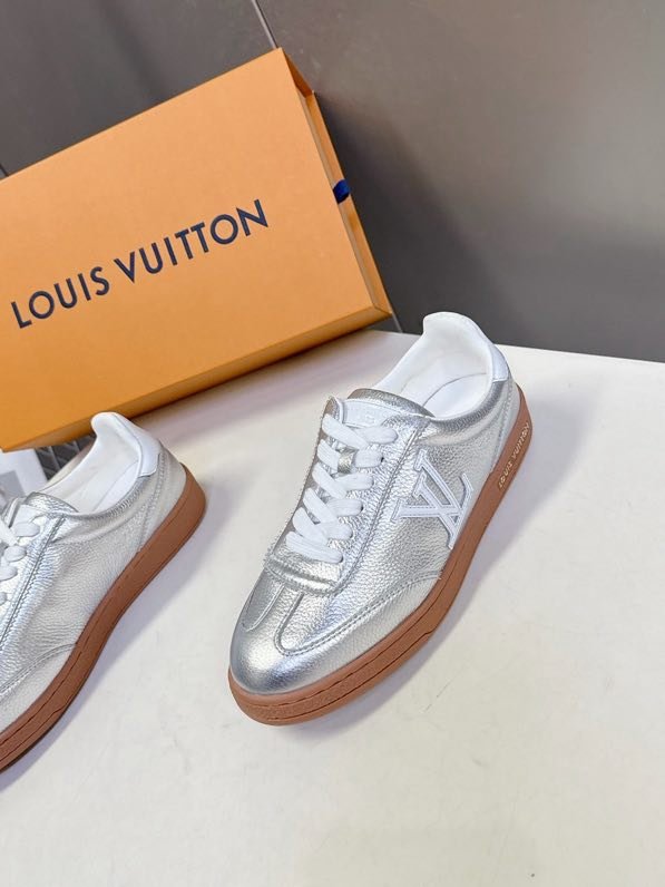 Кроссовки фото 6