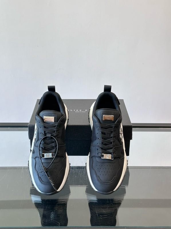 Кроссовки фото 6