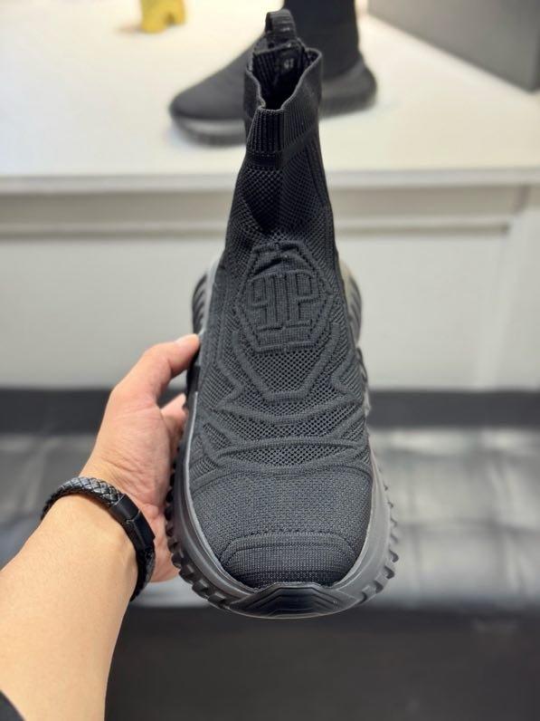 Кроссовки фото 6