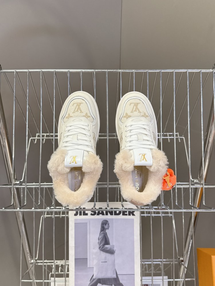 Кроссовки фото 6