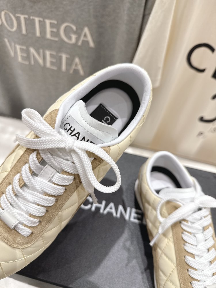 Кроссовки фото 6