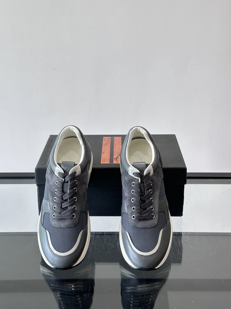 Кросівки фото 6