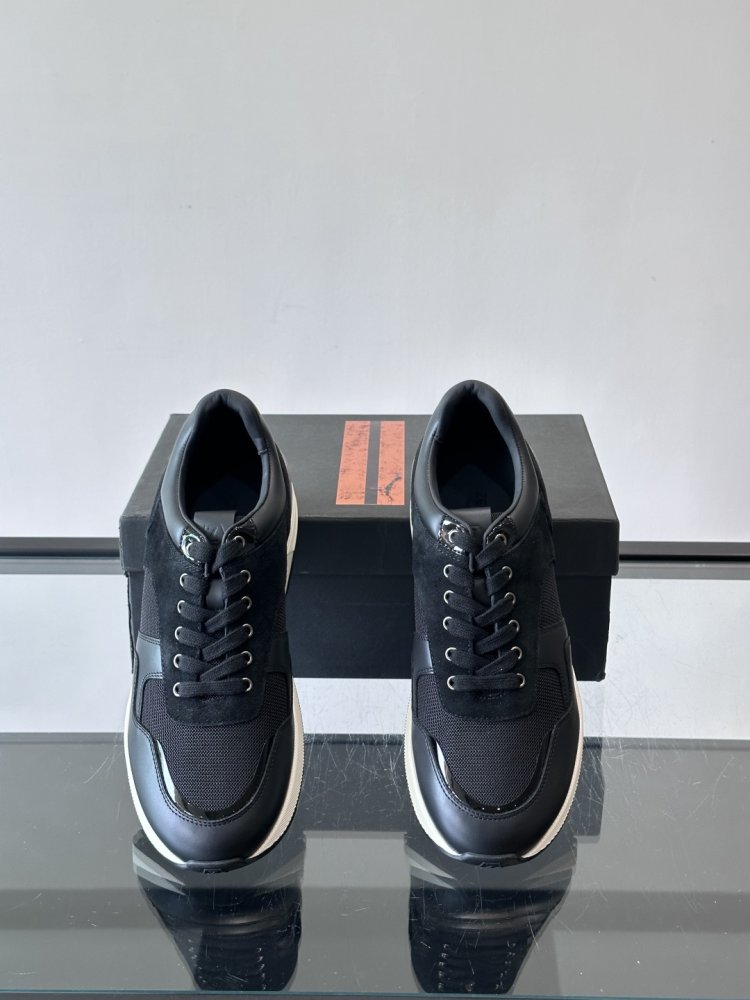 Кросівки фото 6