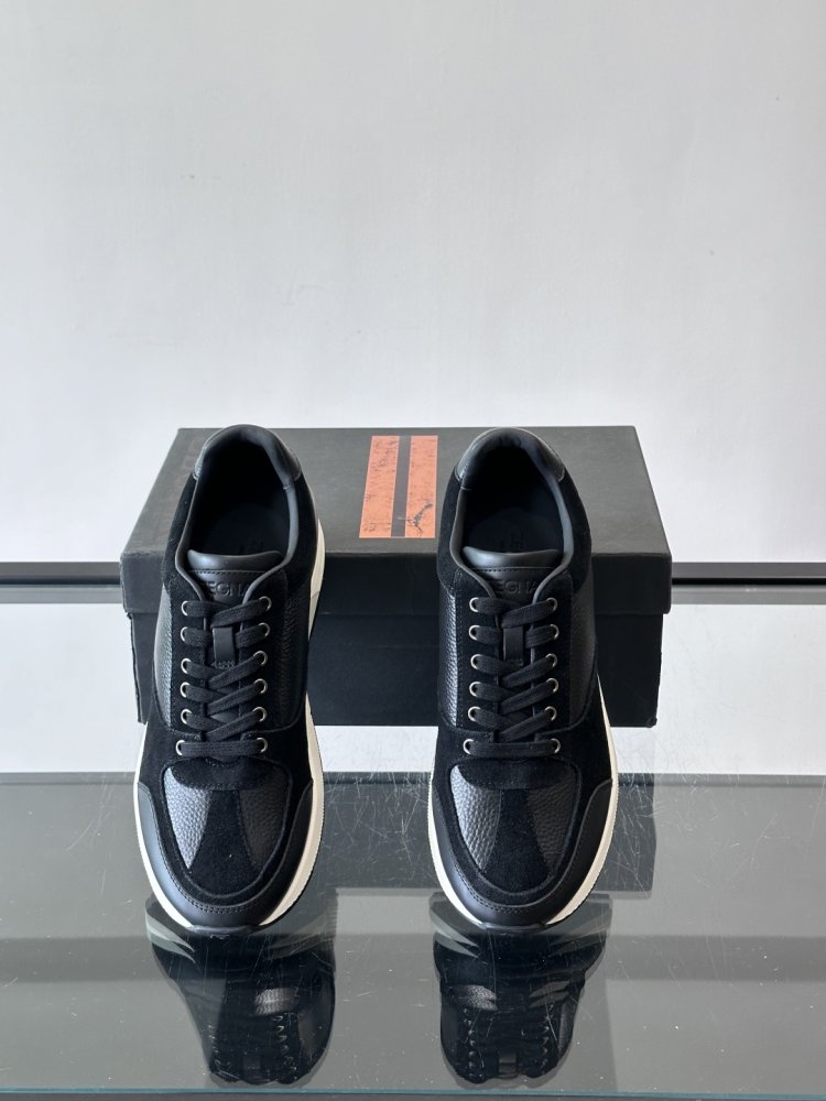 Кросівки фото 6