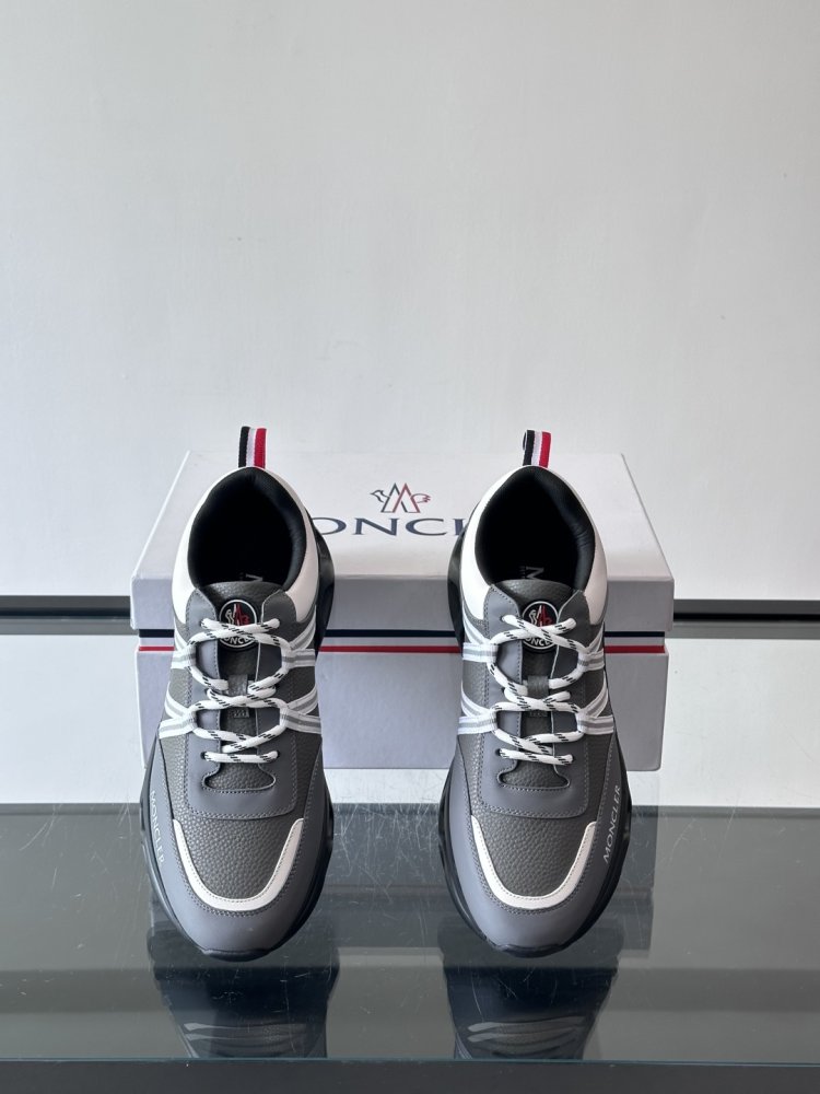 Кроссовки фото 6