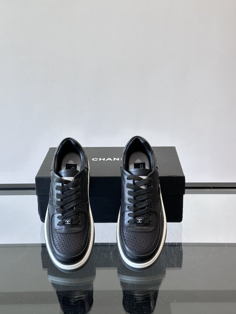 Кросівки фото 6