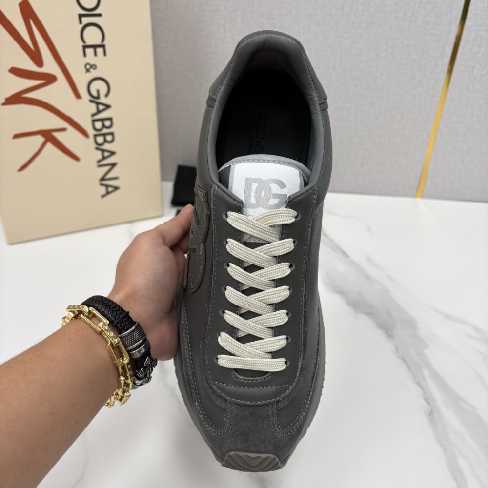 Кросівки фото 6