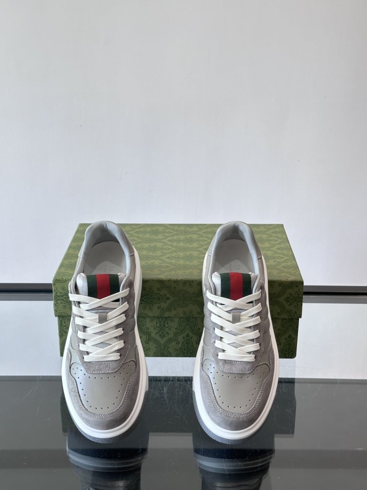 Кросівки фото 6