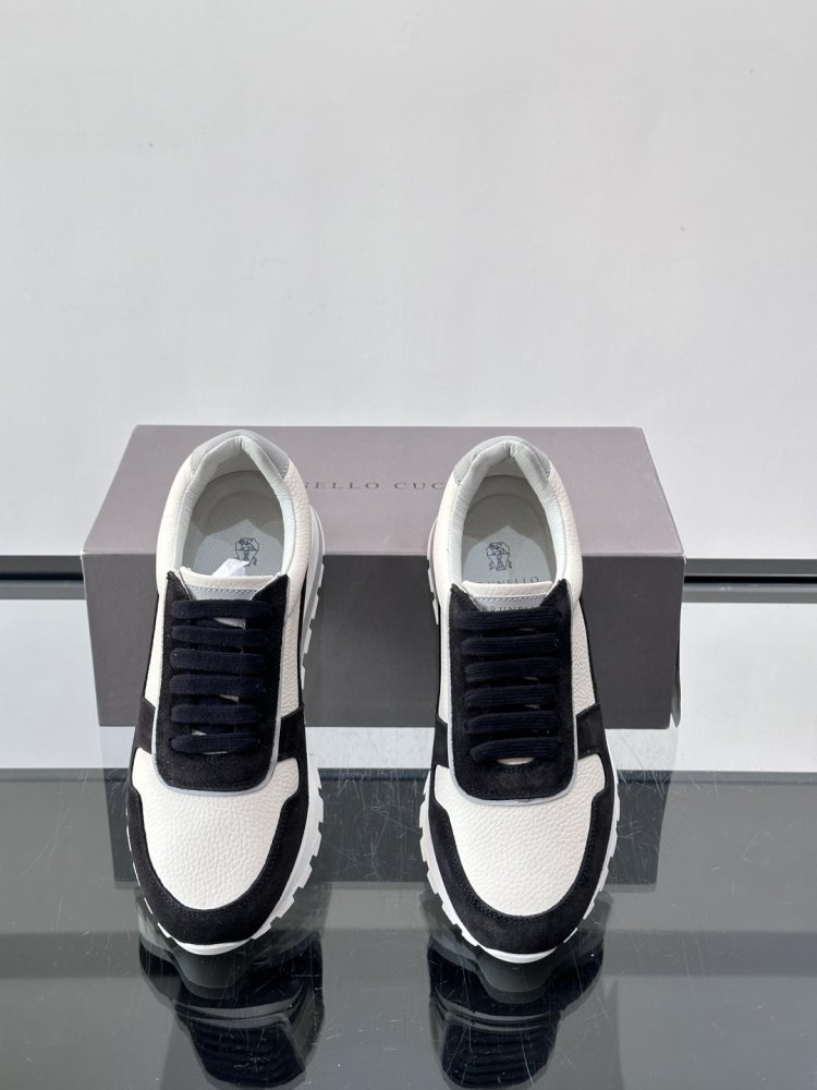 Кросівки фото 6