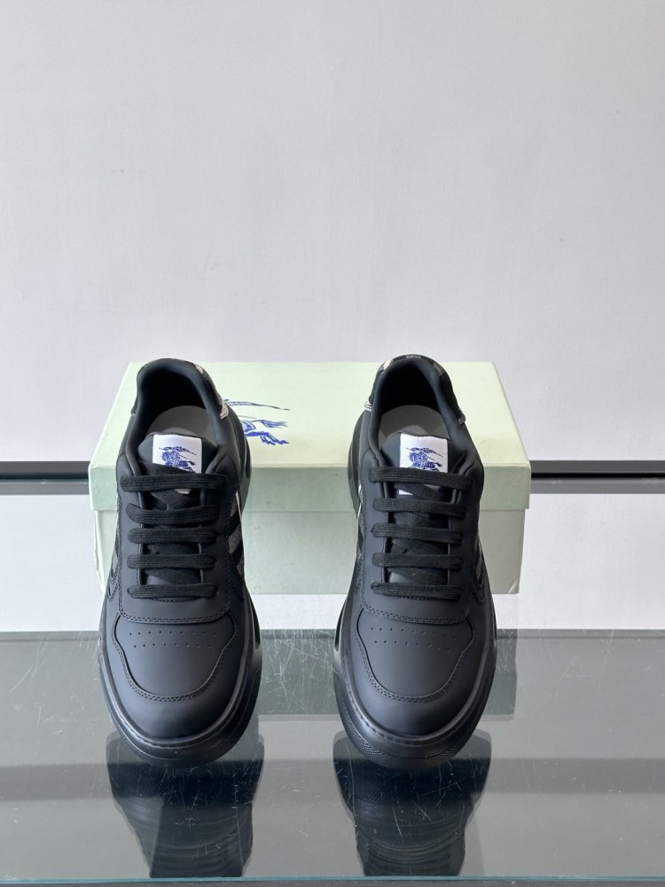 Кросівки фото 6