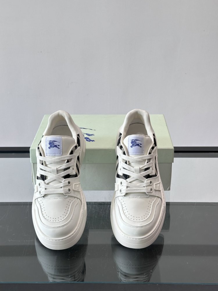 Кросівки фото 6