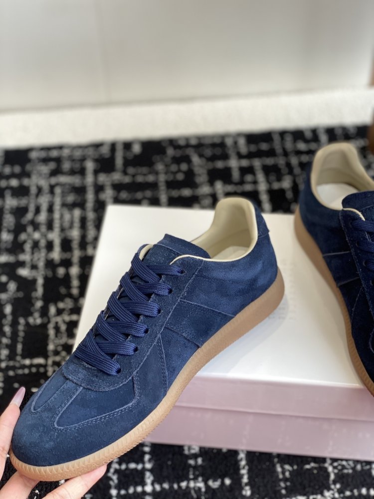 Кроссовки фото 7