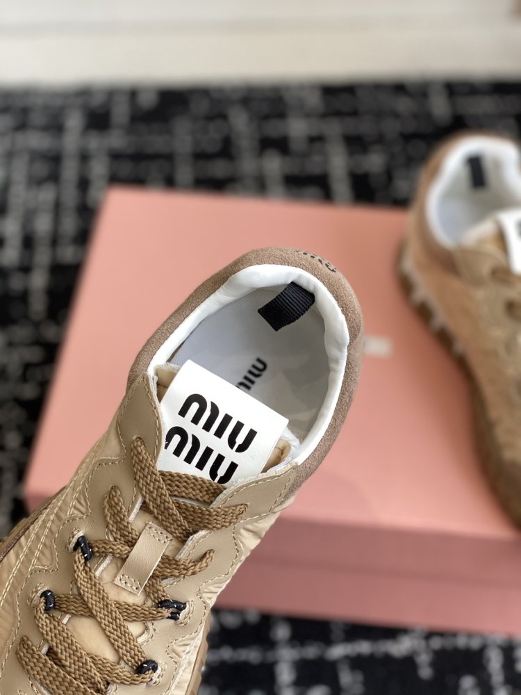 Кроссовки фото 7