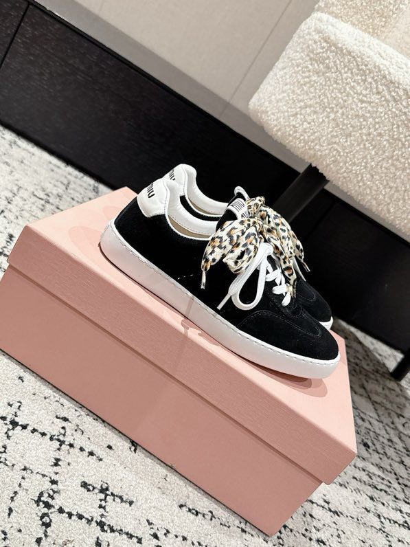 Кроссовки фото 7