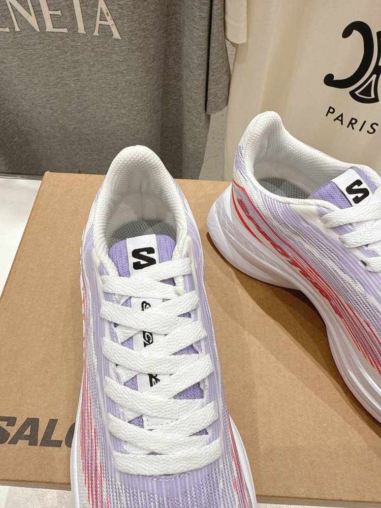 Кросівки фото 7