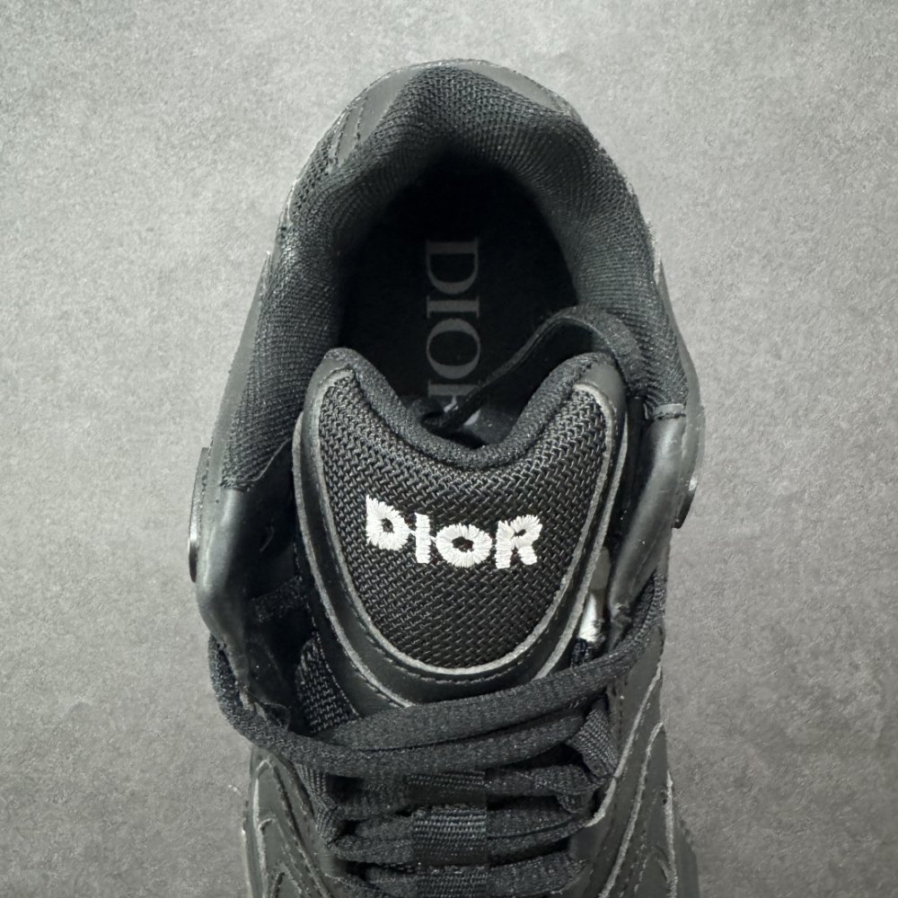 Кроссовки фото 7