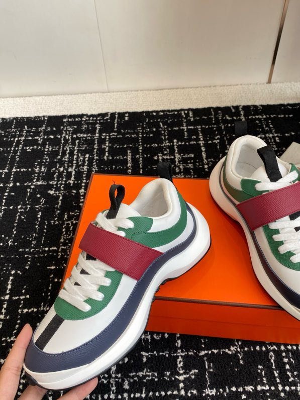 Кросівки фото 7