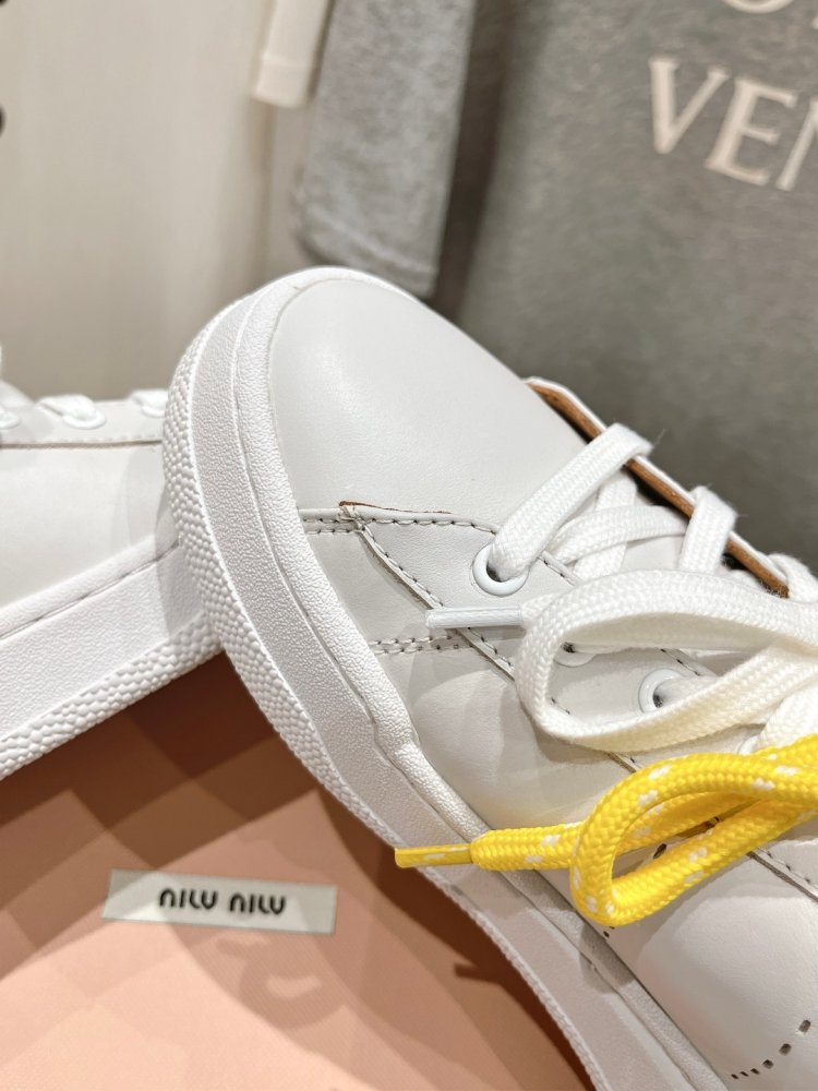 Кроссовки фото 7