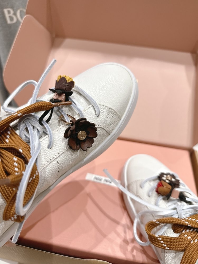 Кросівки фото 7