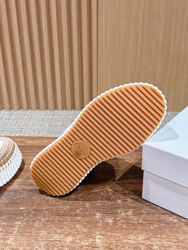 Кроссовки фото 7