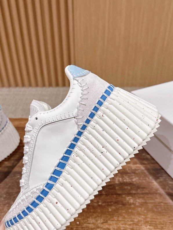 Кросівки фото 7