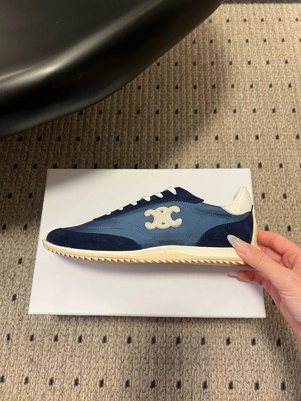 Кроссовки фото 7