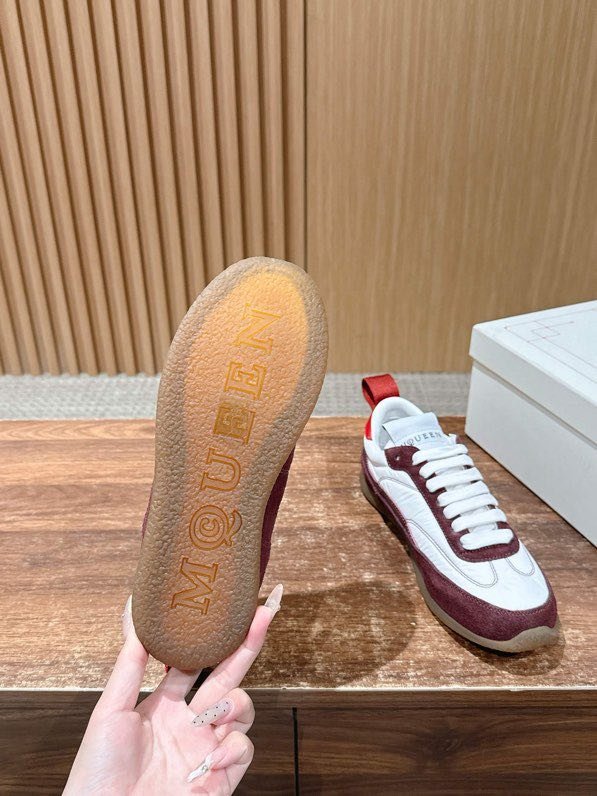 Кроссовки фото 7