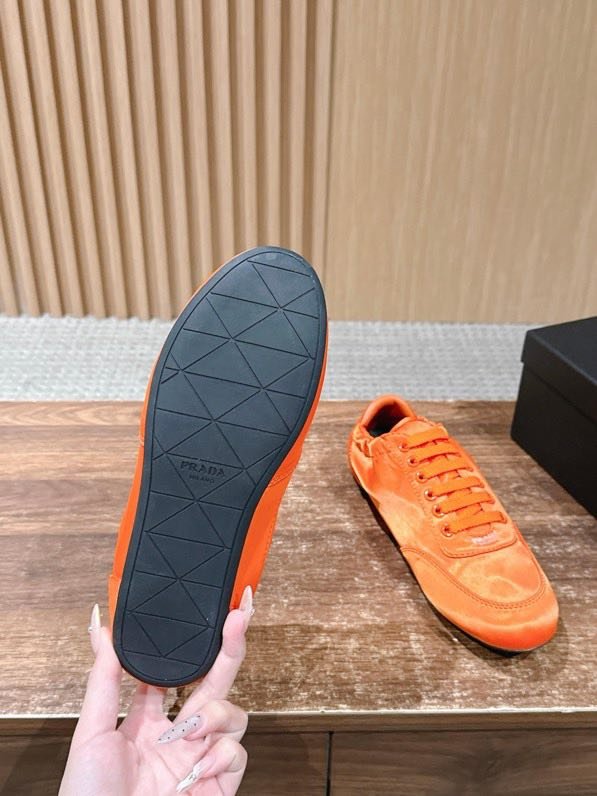 Кроссовки фото 7