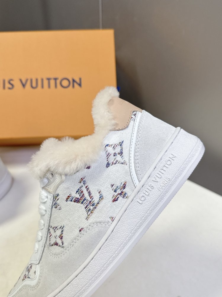 Кроссовки фото 7