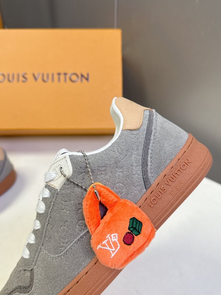 Кроссовки фото 7