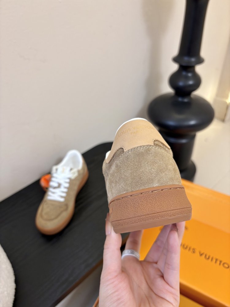 Кроссовки фото 7