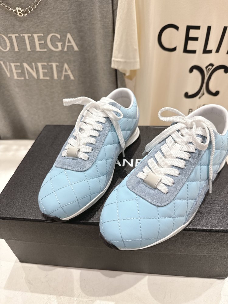 Кроссовки фото 7