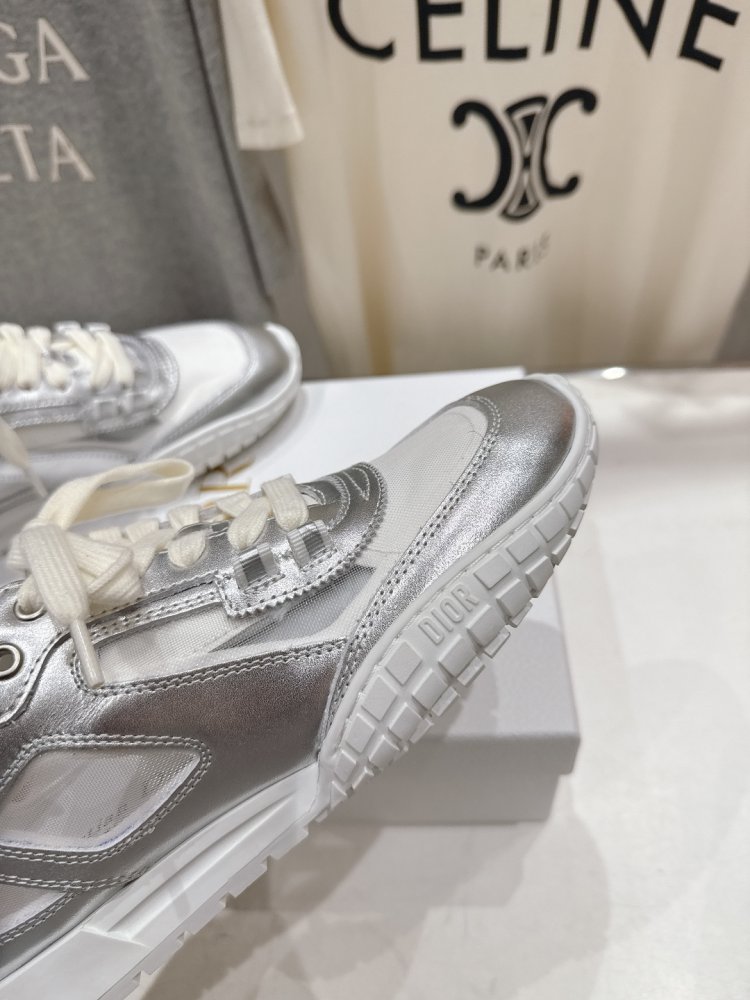 Кроссовки фото 7