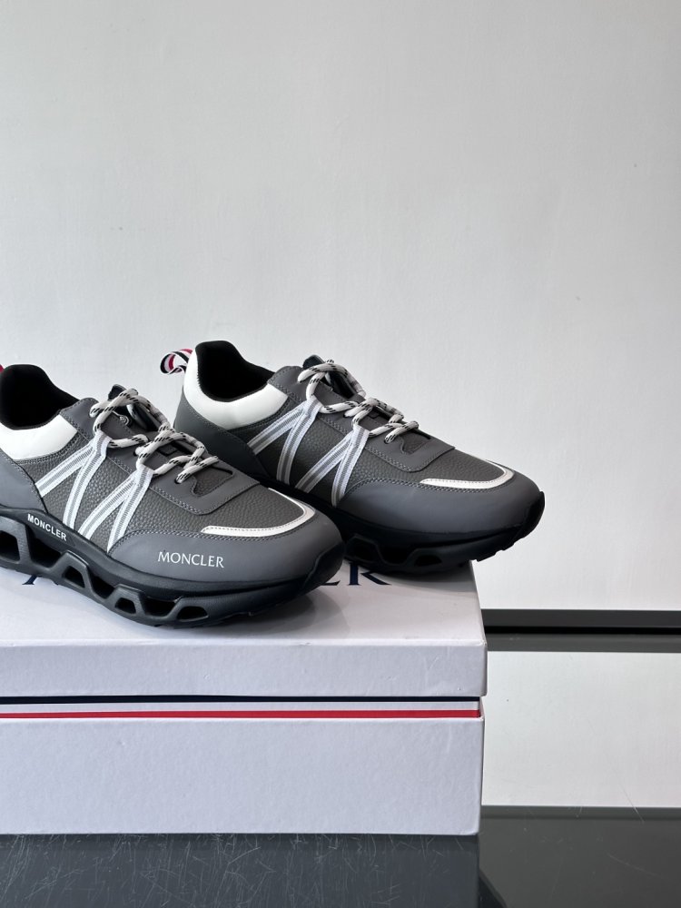 Кроссовки фото 7