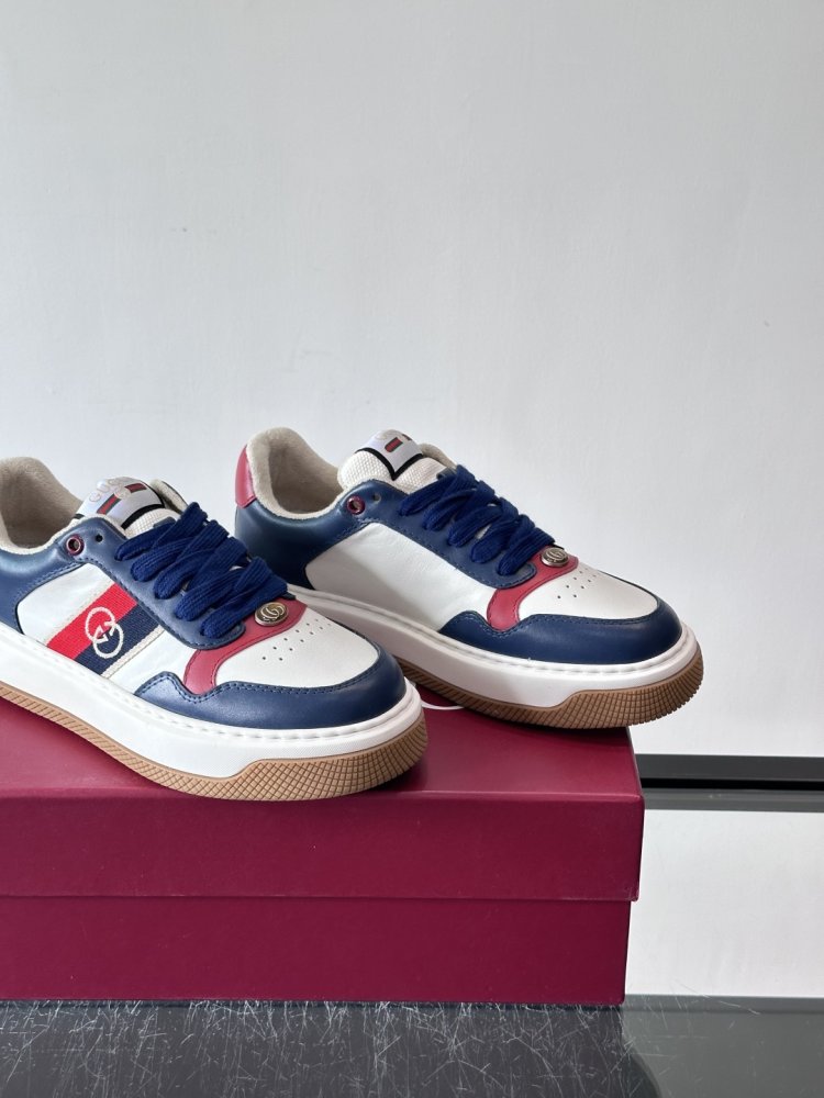 Кросівки фото 7